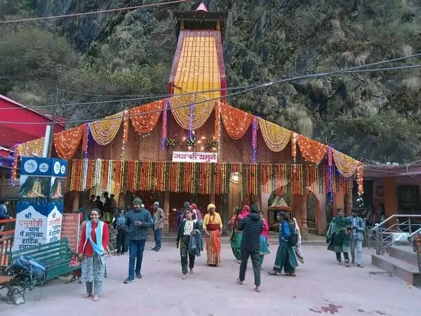 Gangotri और यमुनोत्री मंदिर शीतकाल के लिए जल्द ही बंद हो जाएंगे