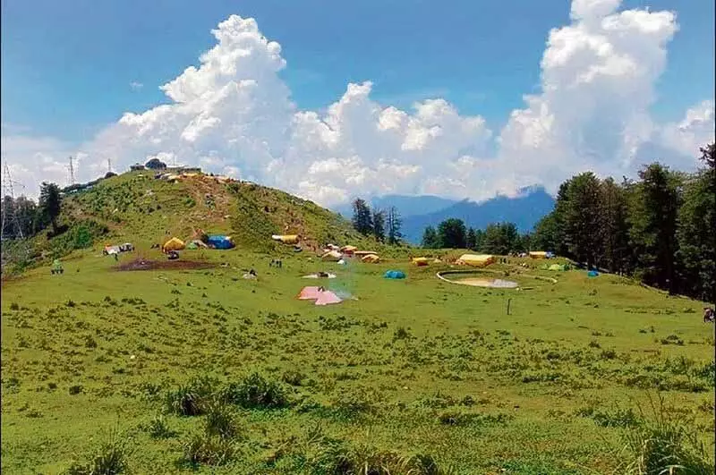 Himachal: बिजली महादेव में बेहतर सुविधाओं की मांग