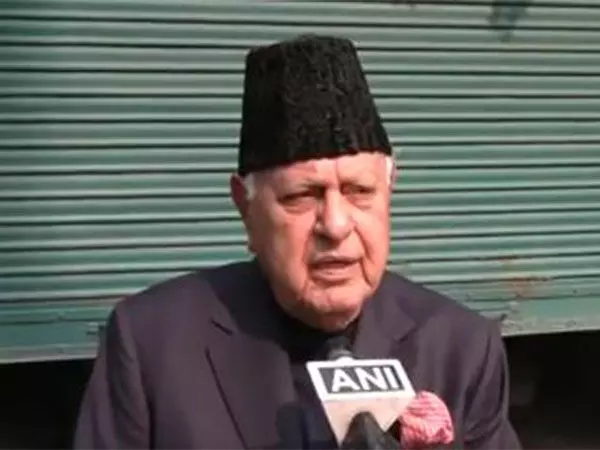 अब इसे ख़त्म कर देना चाहिए: जम्मू कश्मीर को राज्य का दर्जा दिए जाने पर Farooq Abdullah