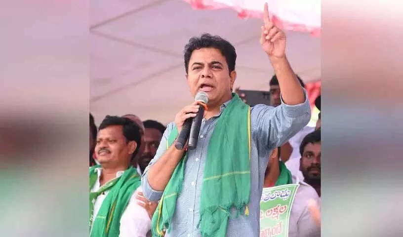 KTR ने HMDA GP लेआउट में पंजीकरण पर प्रतिबंध की आलोचना की