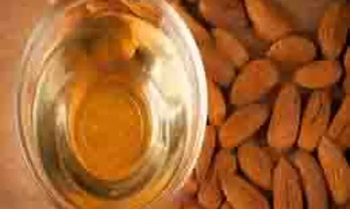 Skin Nourishment Tips:  आपकी त्वचा को न केवल नमी की बल्कि पोषण की भी आवश्यकता होती है