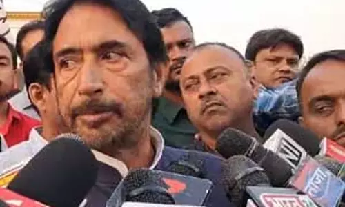 सभी समितियों की समीक्षा के लिए बुलाई गई बैठक : गुलाम अहमद मीर सभी समितियों की समीक्षा के लिए बुलाई गई बैठक : गुलाम अहमद मीर