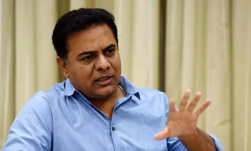 BRS के कार्यकारी अध्यक्ष केटीआर भविष्य में पदयात्रा करेंगे BRS के कार्यकारी अध्यक्ष केटीआर भविष्य में पदयात्रा करेंगे