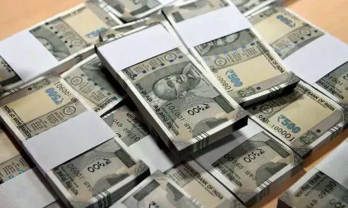 Delayed CAG Approval: केरल सरकार नए ऋण हासिल करने की कोशिश में असमंजस में