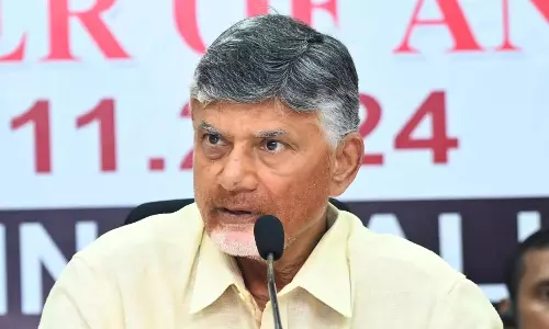 CM चंद्रबाबू नायडू ने 861 करोड़ रुपये के गड्ढा मुक्त सड़क मिशन की शुरुआत की