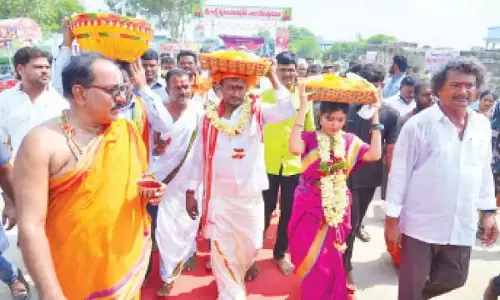 Telangana: लक्ष्मी नरसिंह स्वामी का दिव्य विवाह सम्पन्न हुआ