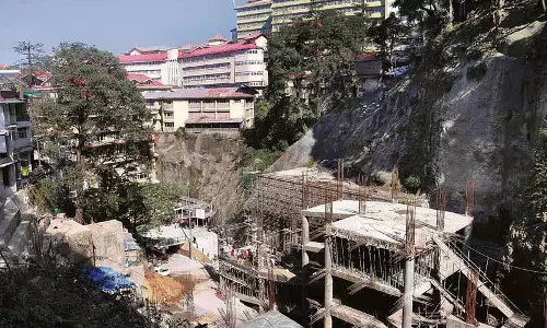 स्टाफ की कमी, पार्किंग की समस्या से IGMC त्रस्त स्टाफ की कमी, पार्किंग की समस्या से IGMC त्रस्त