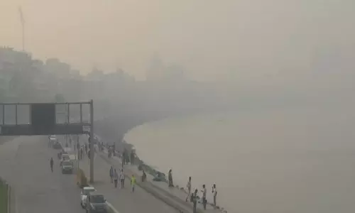 Mumbai में धुंध छाने से वायु गुणवत्ता खराब