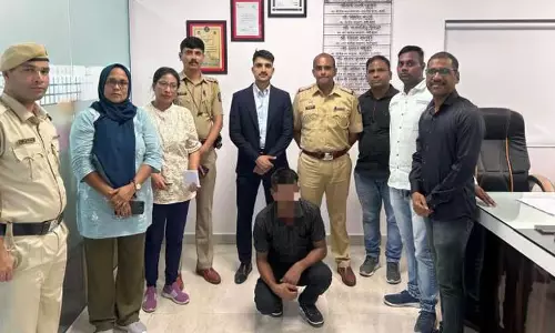 Manipur पुलिस ने नवी मुंबई में लापता नाबालिग लड़की को बचाया Manipur पुलिस ने नवी मुंबई में लापता नाबालिग लड़की को बचाया