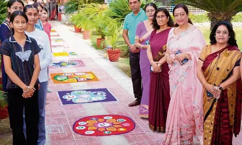 Jalandhar: स्टेट पब्लिक स्कूल में दिवाली मनाई गई