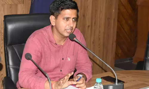 जिले में डीएपी खाद की कोई कमी नहीं: DC Himanshu Aggarwal