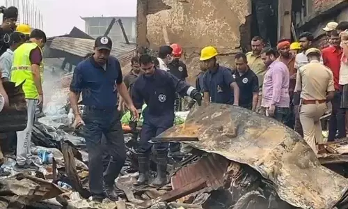 Jorhat में भीषण आग, एक की मौत: आग लगने के पीछे का कारण अभी पता नहीं