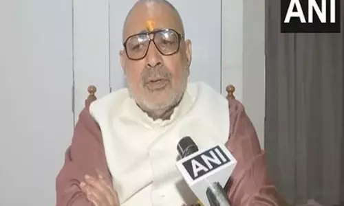 Congress ने झूठ फैलाया है और लोगों में भ्रम पैदा किया है: खड़गे के जुमला बयान पर गिरिराज सिंह
