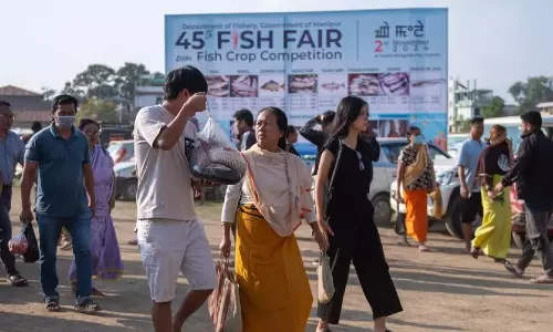 Manipur के मुख्यमंत्री एन बीरेन सिंह ने 45वें वार्षिक मछली मेले को बढ़ावा दिया Manipur के मुख्यमंत्री एन बीरेन सिंह ने 45वें वार्षिक मछली मेले को बढ़ावा दिया