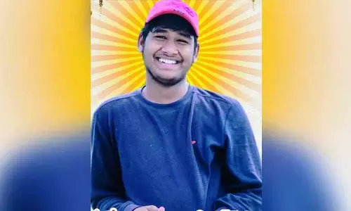 कोमपल्ली में सड़क दुर्घटना में BRS नेता के बेटे की मौत कोमपल्ली में सड़क दुर्घटना में BRS नेता के बेटे की मौत