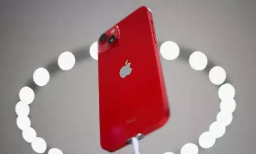 Apple ने iPhone 14 Plus के लिए मुफ्त मरम्मत की घोषणा की Apple ने iPhone 14 Plus के लिए मुफ्त मरम्मत की घोषणा की