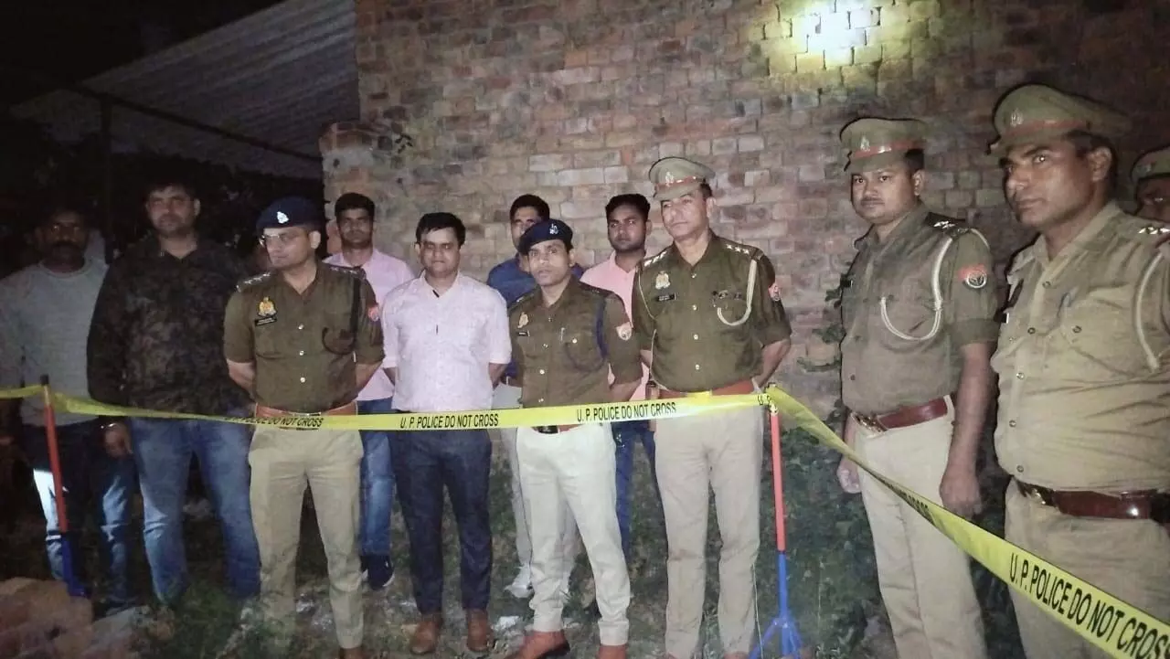 ट्रकों से तेल चोरी करने वाले गिरोह के 4 सदस्यों को पुलिस ने मुठभेड़ में दबोचा, VIDEO