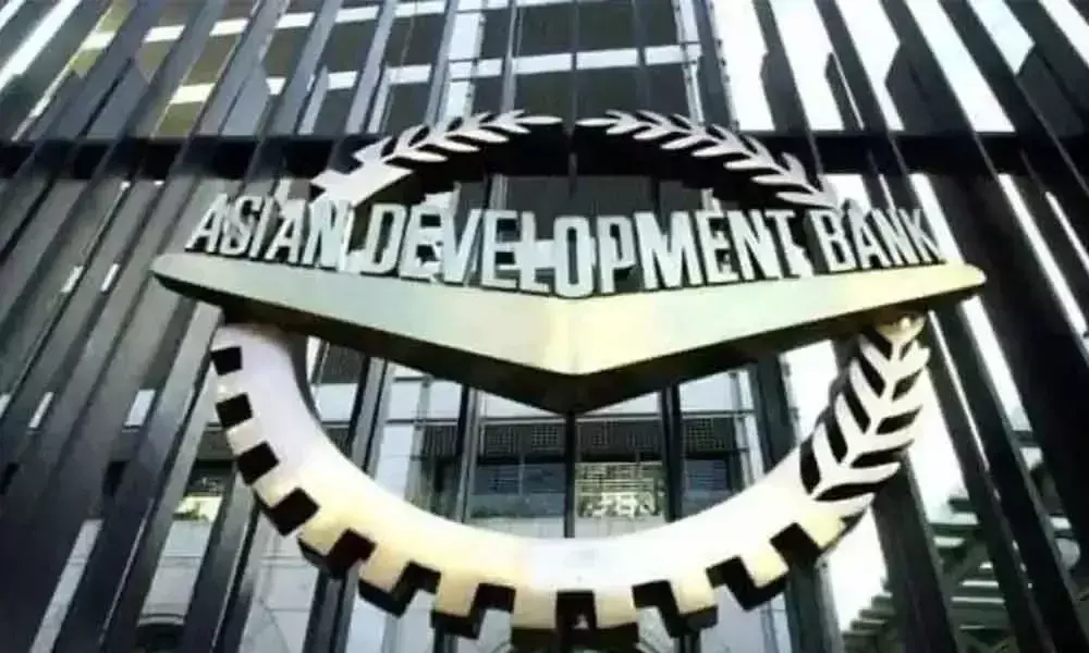 ADB ने जीवाश्म ईंधन पर सब्सिडी में कटौती करने के लिए भारत की प्रशंसा की