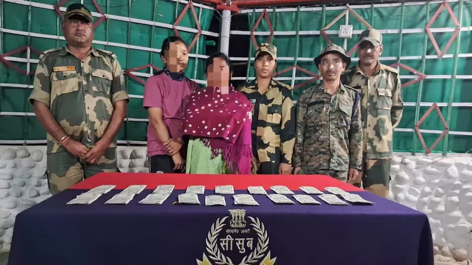 Meghalaya पुलिस और बीएसएफ ने 70,000 रुपये की नकली मुद्रा के साथ एक भारतीय महिला को गिरफ्तार