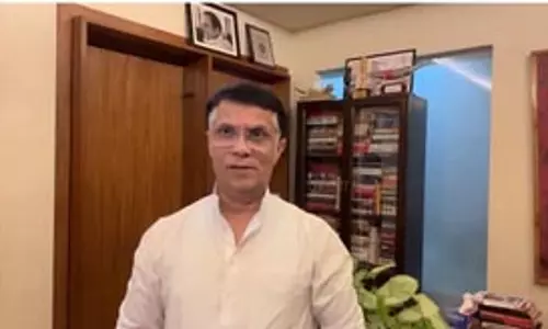 प्रधानमंत्री पद की मर्यादा और प्रतिष्ठा को पीएम मोदी ने किया धूमिल : पवन खेड़ा