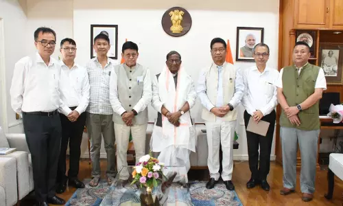 Assam-Manipur के राज्यपाल ने  इंफाल के राजभवन में कुलपतियों से मुलाकात