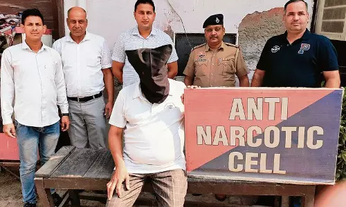 Haryana : नशीली दवाइयां सप्लाई करने के आरोप में एक व्यक्ति गिरफ्तार