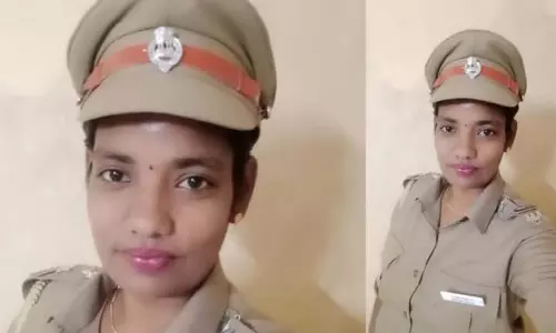 SI की पोशाक पहनकर ब्यूटी पार्लर: बिना पैसे दिए...युवती को गिरफ्तार SI की पोशाक पहनकर ब्यूटी पार्लर: बिना पैसे दिए...युवती को गिरफ्तार