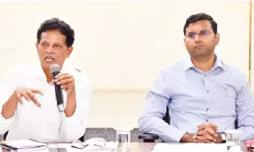Telangana: सरकार गुणवत्तापूर्ण स्कूल बुनियादी ढांचा प्रदान करने के लिए प्रतिबद्ध Telangana: सरकार गुणवत्तापूर्ण स्कूल बुनियादी ढांचा प्रदान करने के लिए प्रतिबद्ध