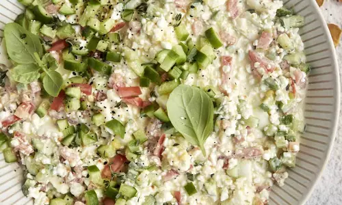 Quinoa and Cottage पनीर सलाद रेसिपी