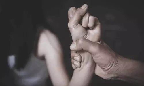 Alipurduar में एक और बच्ची से बलात्कार, पड़ोसी गिरफ्तार Alipurduar में एक और बच्ची से बलात्कार, पड़ोसी गिरफ्तार