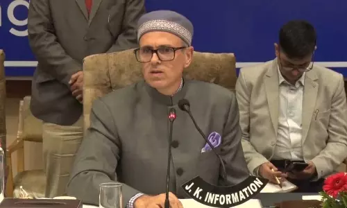 सीएम उमर ने पहले J&K विधानसभा सत्र से पहले गठबंधन सहयोगियों की बैठक बुलाई सीएम उमर ने पहले J&K विधानसभा सत्र से पहले गठबंधन सहयोगियों की बैठक बुलाई