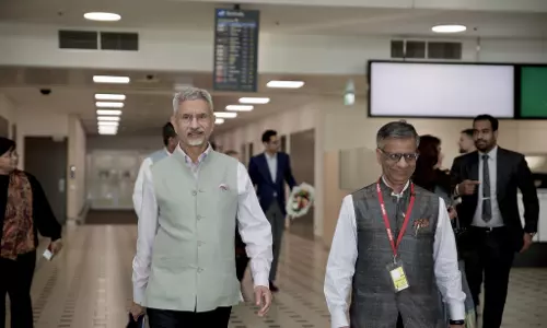 नमस्ते ऑस्ट्रेलिया! विदेश मंत्री जयशंकर दो देशों की अपनी यात्रा के पहले चरण में पहुंचे ब्रिस्बेन नमस्ते ऑस्ट्रेलिया! विदेश मंत्री जयशंकर दो देशों की अपनी यात्रा के पहले चरण में पहुंचे ब्रिस्बेन