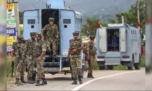 Srinagar: आतंकवाद विरोधी अभियान में बिस्कुट की अहम भूमिका