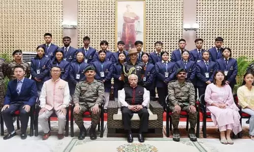 Arunachal प्रदेश के स्कूली छात्र राष्ट्रीय एकता यात्रा पर निकले