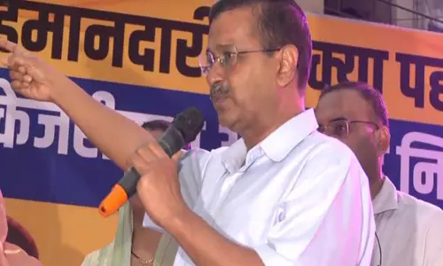 मुझे आप सभी का समर्थन चाहिए: राजौरी गार्डन में पदयात्रा के दौरान AAP संयोजक केजरीवाल