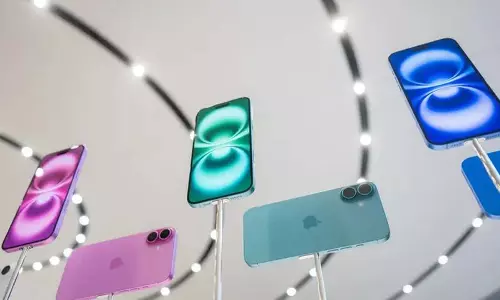 Apple के मानक आईफोन में एंड्रॉयड फोन जैसा डिस्प्ले आने की सम्भावना