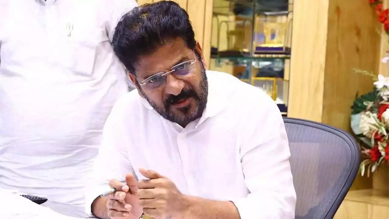 CM Revanth Reddy ने पिछड़ा वर्ग आयोग की स्थापना का आह्वान किया