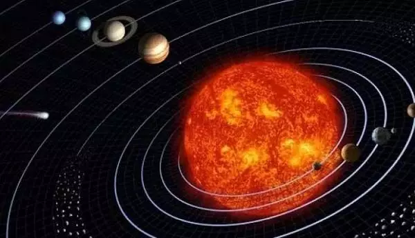 Sun: 10 एम फ्लेयर्स के साथ सूर्य की गतिविधि बढ़ रही