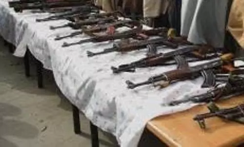 अफगानिस्तान के खोस्त प्रांत में बड़ी कार्रवाई, भारी मात्रा में हथियार और गोला-बारूद जब्त अफगानिस्तान के खोस्त प्रांत में बड़ी कार्रवाई, भारी मात्रा में हथियार और गोला-बारूद जब्त