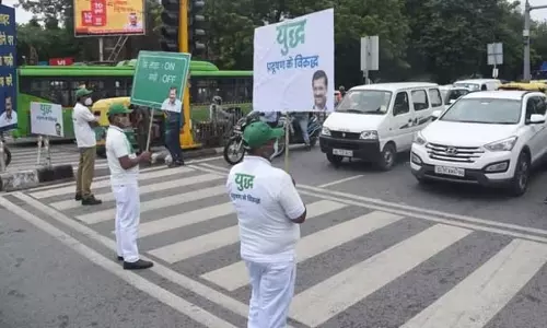 प्रदूषण विरोधी अभियान के लिए 2-4 दिनों में बस मार्शलों को फिर से शुरू किया गया प्रदूषण विरोधी अभियान के लिए 2-4 दिनों में बस मार्शलों को फिर से शुरू किया गया