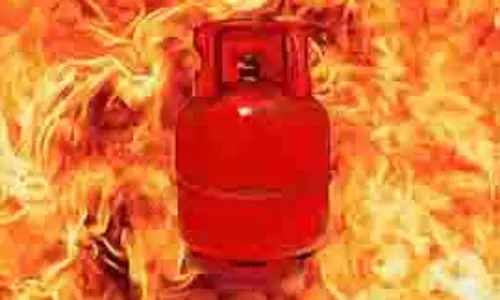 Haryana:  एक साथ दो सिलेंडर फटने से भीषण विस्फोट, 3 लोगों की मौत