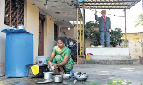 Telangana में समर्पित ट्रम्प प्रशंसक की लुप्त होती विरासत Telangana में समर्पित ट्रम्प प्रशंसक की लुप्त होती विरासत