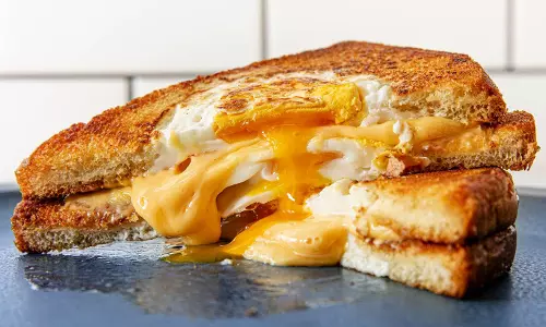 Mini Cheese और डिल सैंडविच रेसिपी