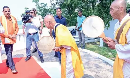 CM Majhi: राज्य के सभी बौद्ध विरासत स्थलों का पुनरुद्धार किया जाएगा