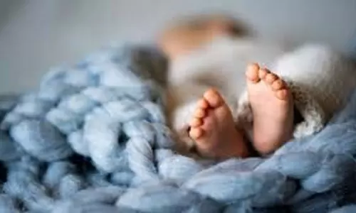 बच्चा बेचने के आरोप में एक व्यक्ति सहित चार दलाल गिरफ्तार