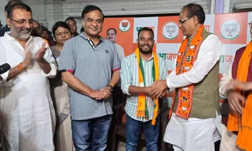 झारखंड चुनाव: सीएम सोरेन के प्रस्तावक मंडल मुर्मू भाजपा में शामिल