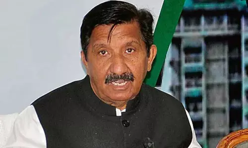 भाजपा सरकार द्वारा लिए गए भारी कर्ज के कारण वित्तीय संकट पैदा हुआ: Deputy CM भाजपा सरकार द्वारा लिए गए भारी कर्ज के कारण वित्तीय संकट पैदा हुआ: Deputy CM
