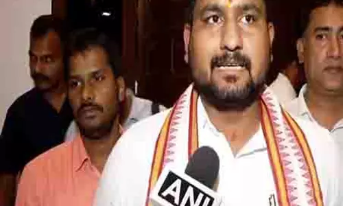 झारखंड के लिए BJP की गोगो दीदी योजना पर मंत्री सूर्यवंशी सूरज ने कहा, हम इस पर कायम रहेंगे... झारखंड के लिए BJP की गोगो दीदी योजना पर मंत्री सूर्यवंशी सूरज ने कहा, हम इस पर कायम रहेंगे...