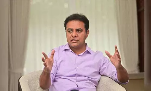 तेलंगाना की एक दशक की प्रगति को पटरी से उतार दिया : KTR तेलंगाना की एक दशक की प्रगति को पटरी से उतार दिया : KTR