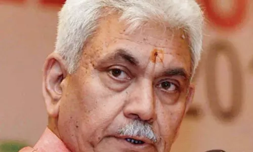L-G Sinha: राज्य का दर्जा वापस पाने की आकांक्षा प्रबल बनी हुई L-G Sinha: राज्य का दर्जा वापस पाने की आकांक्षा प्रबल बनी हुई